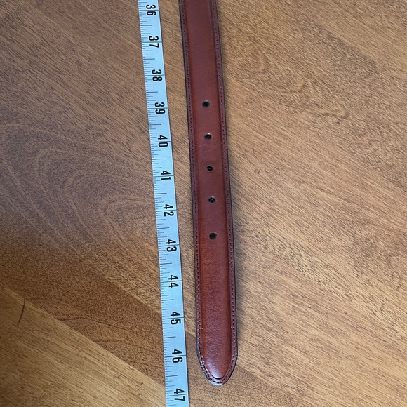 Men’s Brown Belt with Brass Buckle - Size 40 - Picture 6 of 6